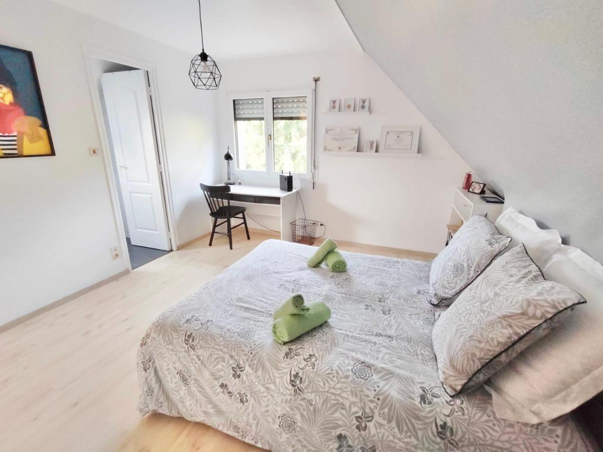 La Kervao - Maison 5 Chambres - Jardin - Terrasse - Internet 坎佩尔 外观 照片