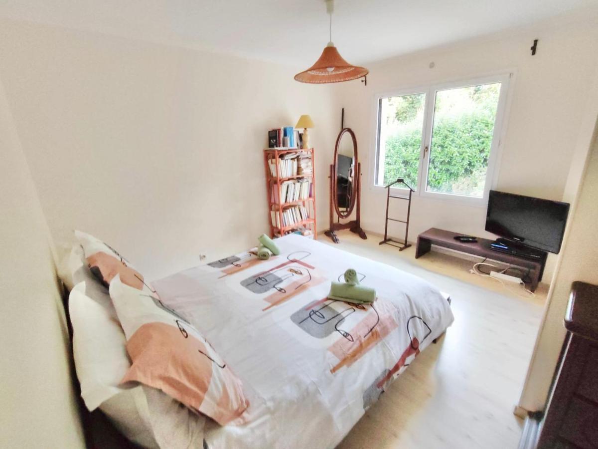 La Kervao - Maison 5 Chambres - Jardin - Terrasse - Internet 坎佩尔 外观 照片